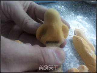 冰皮小鸡月饼之（快乐家园）的做法步骤：8