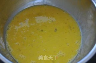 超级解馋的培根萨拉米麦芬蛋糕的做法步骤：2