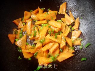 家常菜----清炒菜花的做法步骤：3