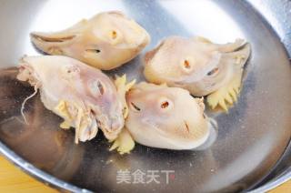 煮炒鸡头的做法步骤：1