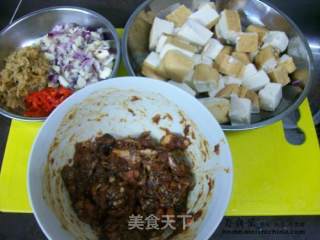 家常菜肴@@冬菜肉碎烧豆腐的做法步骤：3