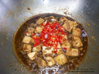 家常菜肴@@冬菜肉碎烧豆腐的做法步骤：10