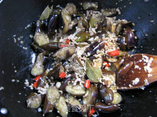 夏日小菜——豆瓣肉末茄子的做法步骤：3