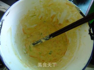 胡萝卜丝肉末饼的做法步骤：1