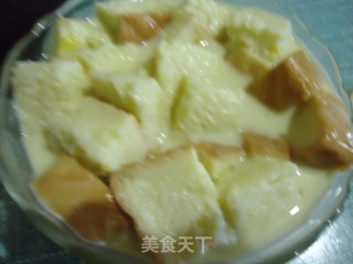 果汁土司布丁的做法步骤：3