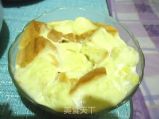 果汁土司布丁的做法步骤：4