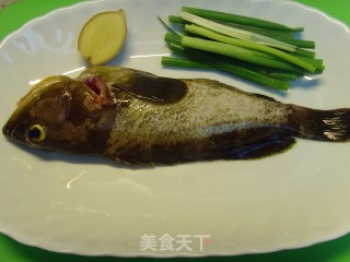 清蒸斑魚的做法步骤：1