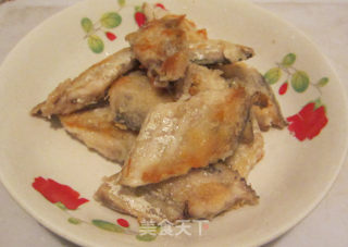 让我忍不住晚餐一碗米饭--茄汁带鱼的做法步骤：4