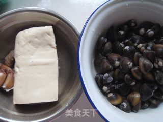 蚬子豆腐汤的做法步骤：1