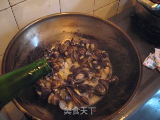 蚬子豆腐汤的做法步骤：4