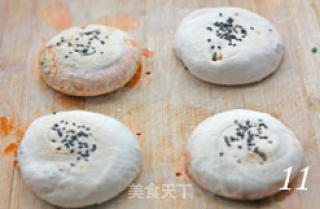 主食控的大爱 葱香红油煎饼的做法步骤：11