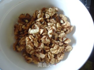 核桃红糖包的做法步骤：2