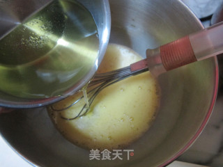 酸奶戚风的做法步骤：2