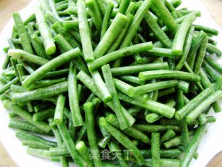 家常小炒----孜然豇豆的做法步骤：1