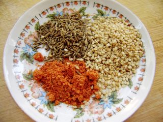 家常小炒----孜然豇豆的做法步骤：2