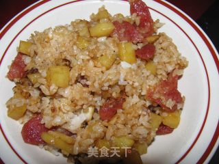 腊肉煲仔饭的做法步骤：4