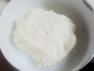 小笼汤包的做法步骤：2