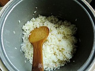 韩式紫菜包饭的做法步骤：1