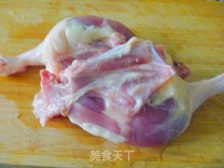 剁椒鸭腿的做法步骤：1