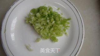 早餐之豆浆葱油饼的做法步骤：1
