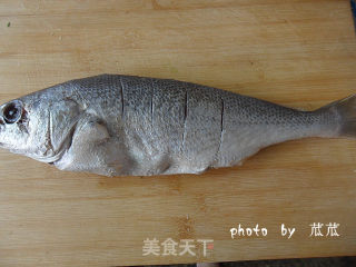 【简单の生活】 红烧肉丝鲈鱼的做法步骤：3