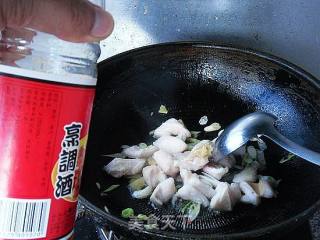 家常菜---肉皮烧扁豆的做法步骤：3
