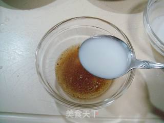 韭菜炒鱿鱼的做法步骤：4
