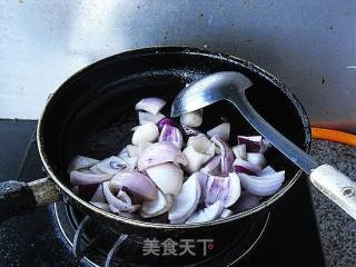 富含V-c的家常菜----【洋葱柚子炒番茄】的做法步骤：5