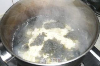 紫菜蛋花汤的做法步骤：6