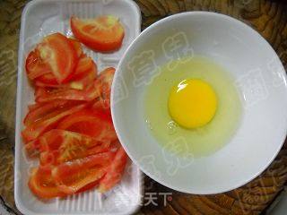 茄汁豆花鸡蛋汤的做法步骤：2