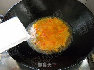 茄汁豆花鸡蛋汤的做法步骤：4