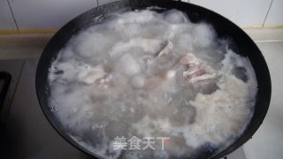 美容养颜----QQ猪蹄冻的做法步骤：1