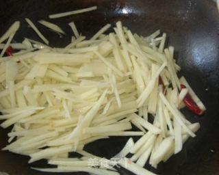酸辣土豆丝的做法步骤：5