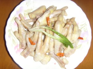 卤凤爪的做法步骤：4