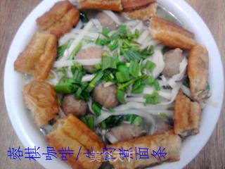 【牛肉丸煮挂面】的做法步骤：10