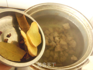 番茄土豆炖牛肉的做法步骤：5