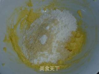 菠萝皮泡芙的做法步骤：3