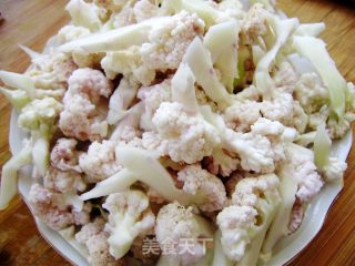 健康早餐----菜花炒饼的做法步骤：1