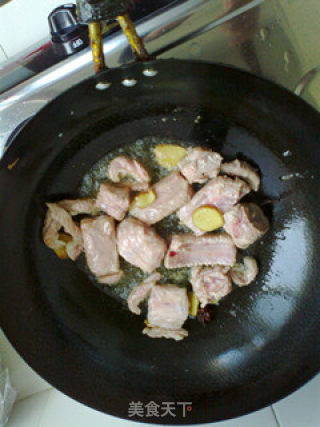 白玉菇煨子排的做法步骤：5