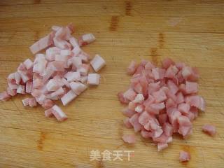 【炸酱面，花样做】：香菇肉酱面的做法步骤：1