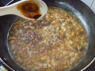 【炸酱面，花样做】：香菇肉酱面的做法步骤：10
