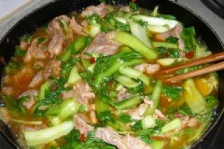 青菜烧牛肉的做法步骤：10