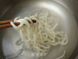 【炸酱面，花样做】—京酱肉丝面的做法步骤：6