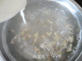 蛤蜊紫菜蛋花汤的做法步骤：2