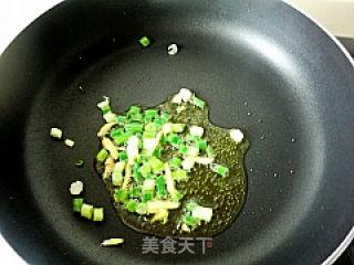 韭菜苔炒豆腐的做法步骤：5