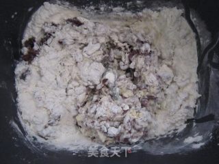 红豆葡萄干餐包的做法步骤：3