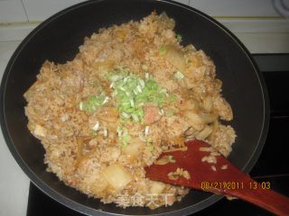 【平淡的幸福】辣白菜炒饭的做法步骤：7