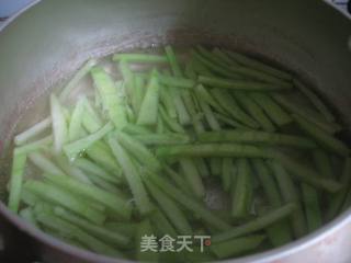 凉拌翠衣的做法步骤：3