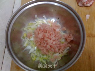 煎鸡蛋的做法步骤：2