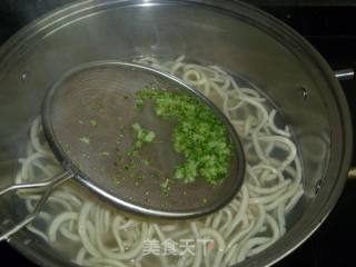 【炸酱面，花样做】土豆酱鸡蛋面（山寨意大利面）的做法步骤：16